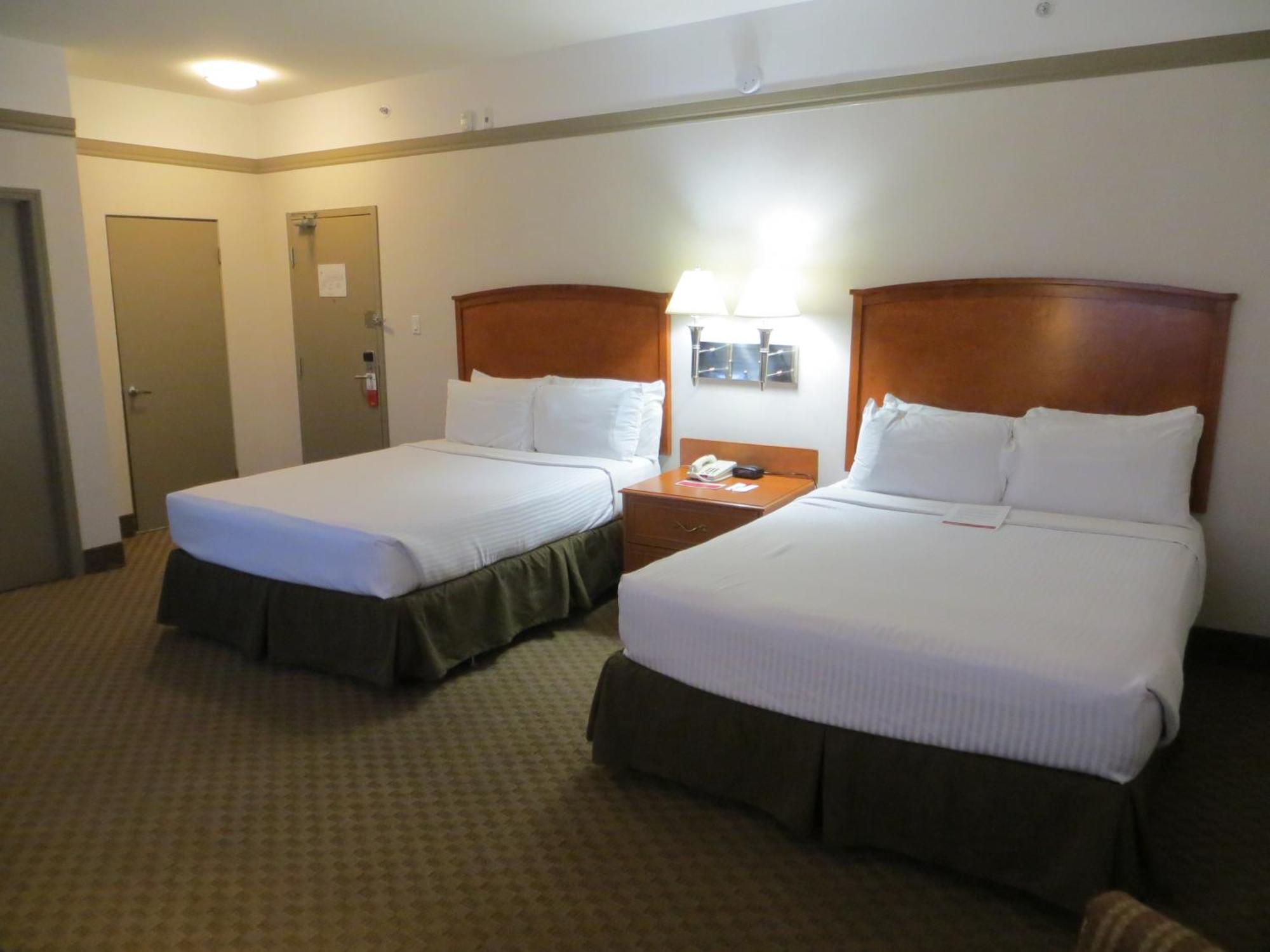Ramada By Wyndham Edmonton South Hotel Cameră foto