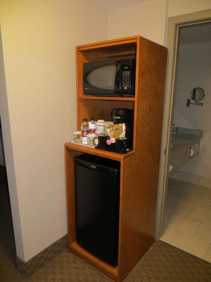 Ramada By Wyndham Edmonton South Hotel Cameră foto